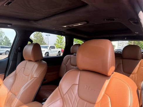 Used 2024 Kia Telluride SX Prestige X-Pro AWD/4WD image 12