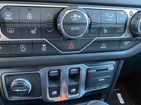 New 2026 Jeep Wrangler Sport AWD/4WD image 9