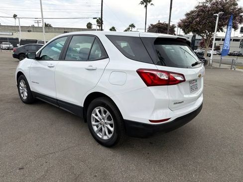 Used 2021 Chevrolet Equinox LS FWD image 5