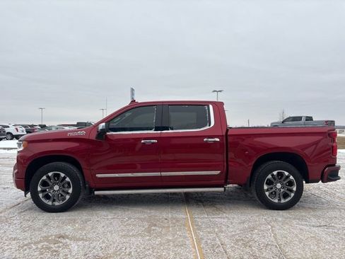 Used 2024 Chevrolet Silverado 1500 High Country w/ Technology Package image 5
