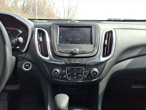 Used 2024 Chevrolet Equinox LT w/ LPO, Floor Liner Package image 10