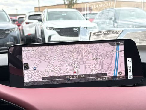 New 2026 MAZDA MAZDA3 Hatchback w/Premium Plus Pkg image 15