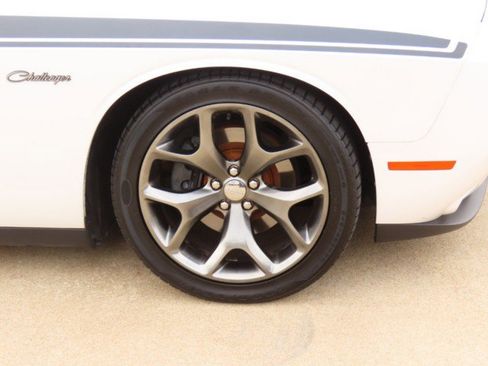 Used 2016 Dodge Challenger R/T Plus image 7