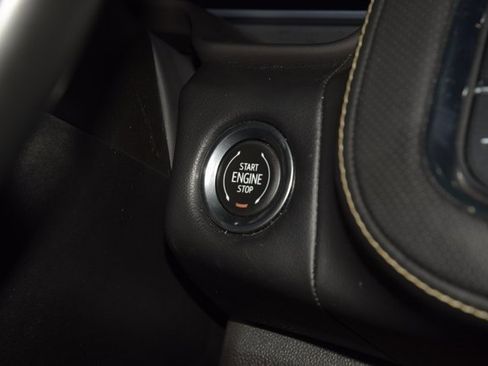 Used 2023 Chevrolet Tahoe Premier image 34