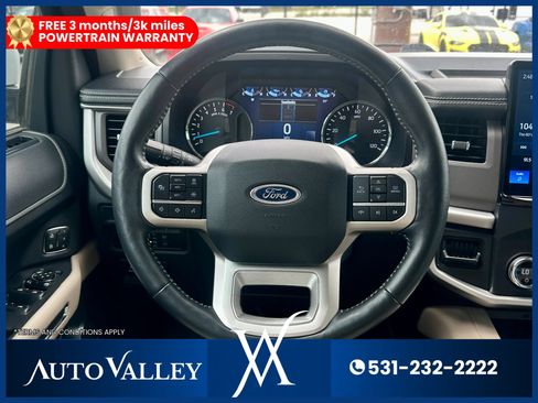 Used 2022 Ford Expedition XLT AWD/4WD image 31
