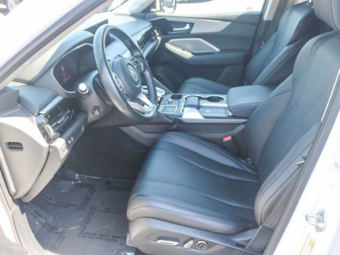 Used 2023 Acura MDX SH-AWD image 18