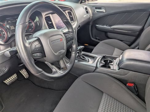 Used 2022 Dodge Charger GT w/ Blacktop Package image 15
