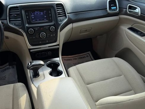 Used 2014 Jeep Grand Cherokee Laredo w/ Quick Order Package 23E RWD image 16