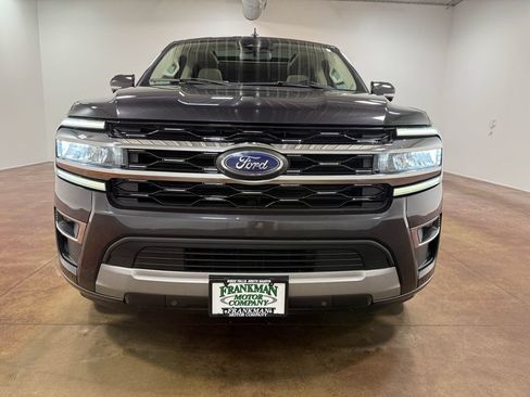 Used 2024 Ford Expedition Limited AWD/4WD image 40