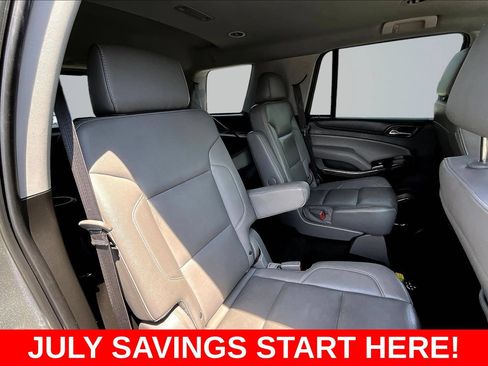 Used 2018 Chevrolet Tahoe LT w/ Luxury Package RWD image 26
