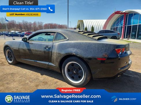 Used 2011 Chevrolet Camaro LS w/ Silver Stripe Package image 3