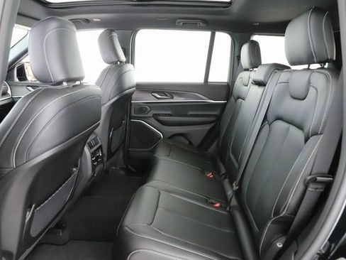 Used 2024 Jeep Grand Cherokee Limited 4xe image 30