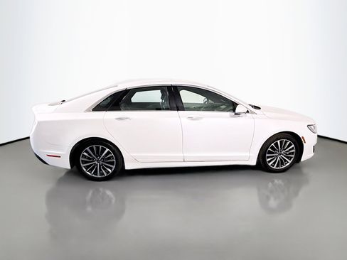 Used 2019 Lincoln MKZ Reserve image 11