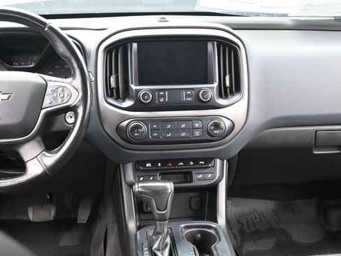 Used 2020 Chevrolet Colorado Z71 AWD/4WD image 24