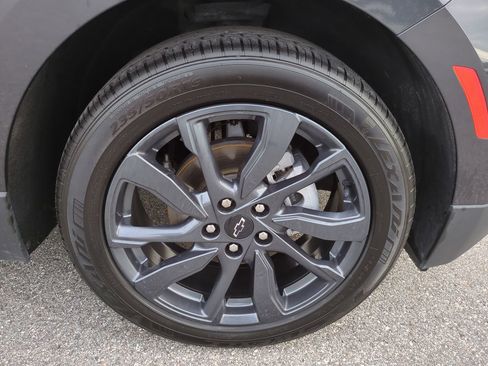 Used 2022 Chevrolet Equinox RS w/ RS Leather Package image 11