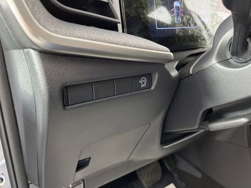 Certified 2025 Nissan Kicks SV FWD image 30