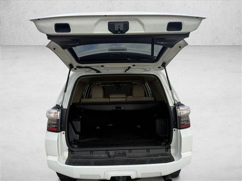 Used 2023 Toyota 4Runner SR5 Premium w/ Moonroof Package AWD/4WD image 20