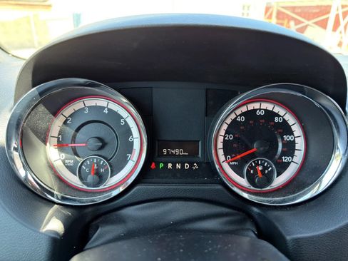 Used 2020 Dodge Grand Caravan SXT FWD image 15