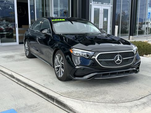 Certified 2025 Mercedes-Benz E 350 4MATIC Sedan image 3