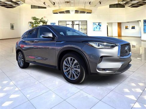 Used 2025 INFINITI QX50 Pure image 1