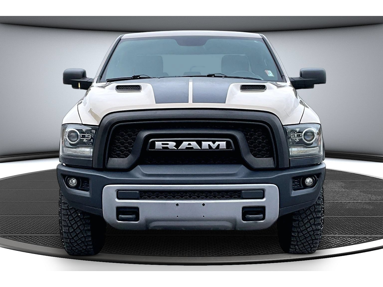 Used 2017 RAM 1500 Rebel w/ Mojave Sand Rebel Package AWD/4WD image 4