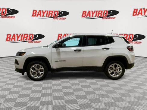 Used 2025 Jeep Compass Sport AWD/4WD image 5