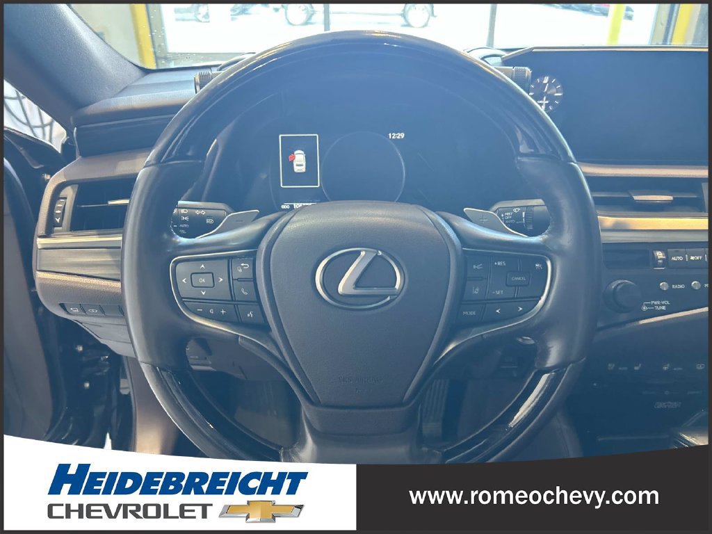 Used 2019 Lexus ES 350 w/ Accessory Package 2 FWD image 19