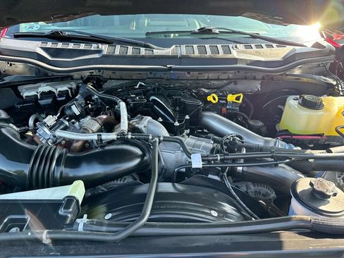 Used 2019 Ford F350 Platinum w/ Platinum Ultimate Package AWD/4WD image 26