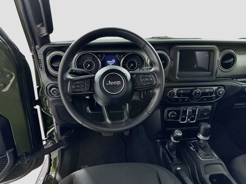 Certified 2022 Jeep Wrangler Unlimited Sport AWD/4WD image 20