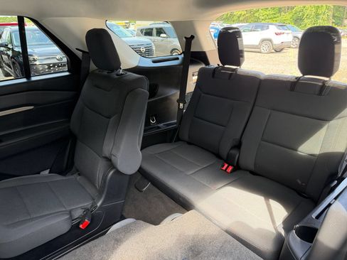 Used 2026 Ford Explorer Active AWD/4WD image 28