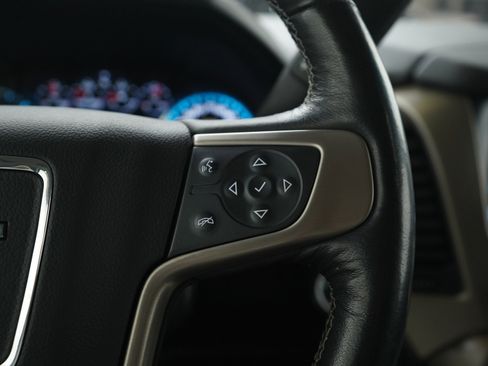 Used 2018 GMC Yukon Denali image 31