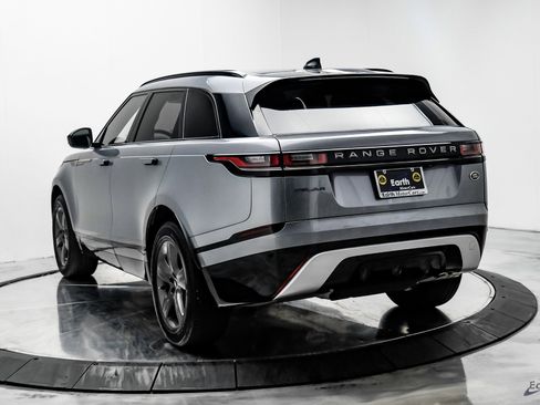 Used 2022 Land Rover Range Rover Velar R-Dynamic S image 9