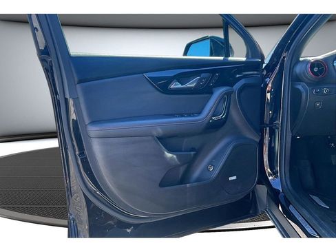 Used 2023 Chevrolet Blazer RS w/ Enhanced Convenience Package FWD image 25