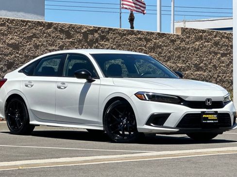 Certified 2023 Honda Civic Sport image 2