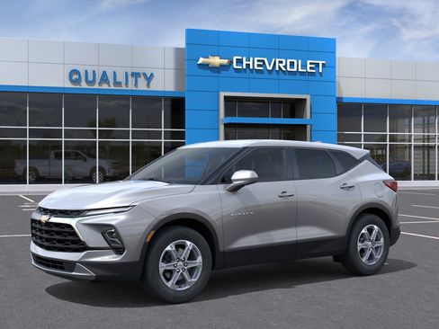 New 2026 Chevrolet Blazer LT FWD image 2