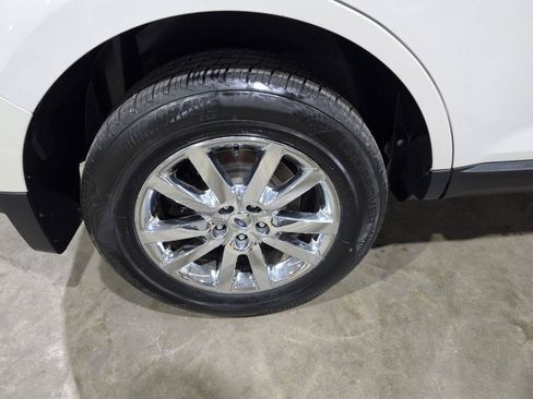 Used 2013 Ford Edge SEL AWD/4WD image 22