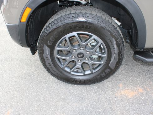 Used 2025 Ford Ranger XLT w/ Equipment Group 301A High image 10