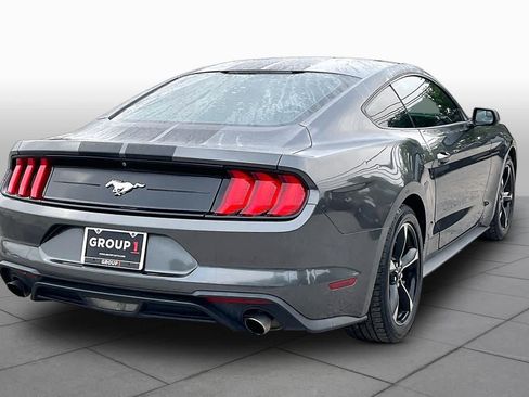Used 2018 Ford Mustang Coupe RWD image 12