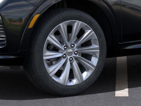 New 2025 Buick Envista Avenir image 9