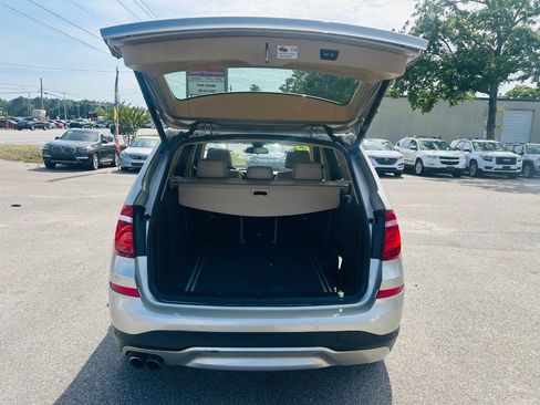 Used 2015 BMW X3 xDrive28i AWD/4WD image 9