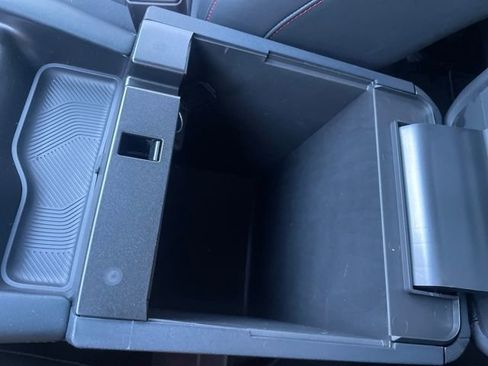 New 2026 Ford Explorer ST-Line w/ ST-Line Street Pack image 44