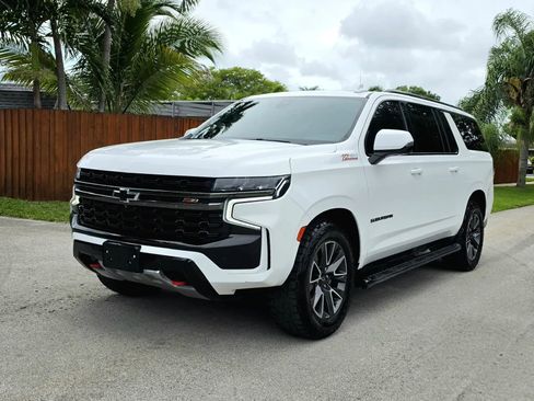 Used 2021 Chevrolet Suburban Z71 w/ Z71 Off-Road Package AWD/4WD image 1