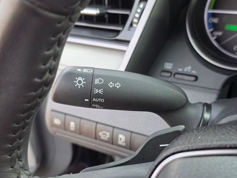 Used 2024 Toyota Camry SE w/ Audio Upgrade Package FWD image 32