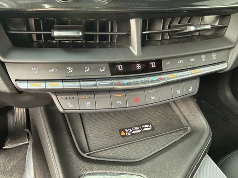 Used 2022 Cadillac CT4 Premium Luxury image 19