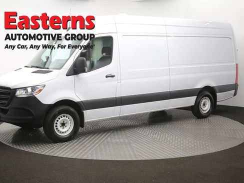 Used 2020 Mercedes-Benz Sprinter 2500 w/ Driver Convenience Package image 55