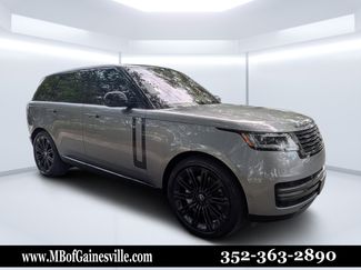 Used 2023 Land Rover Range Rover SE AWD/4WD video 1