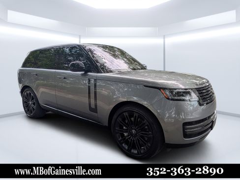 Used 2023 Land Rover Range Rover SE AWD/4WD image 1