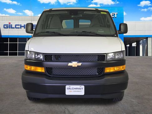 New 2026 Chevrolet Express 2500 w/ Communications Package RWD image 2