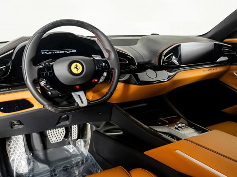 Used 2026 Ferrari Purosangue image 2