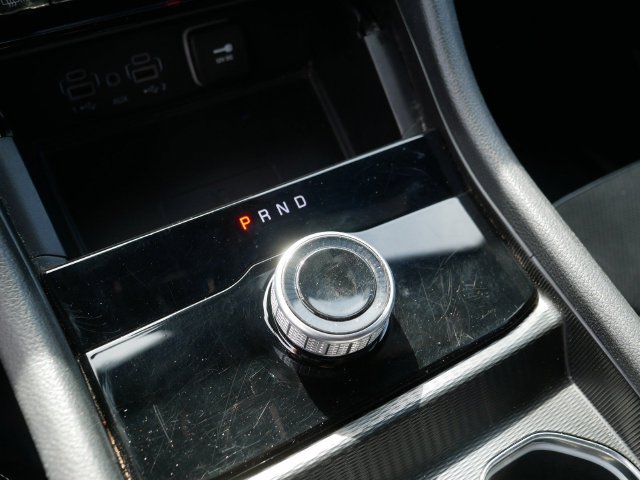 Used 2024 Jeep Grand Cherokee Altitude AWD/4WD image 27